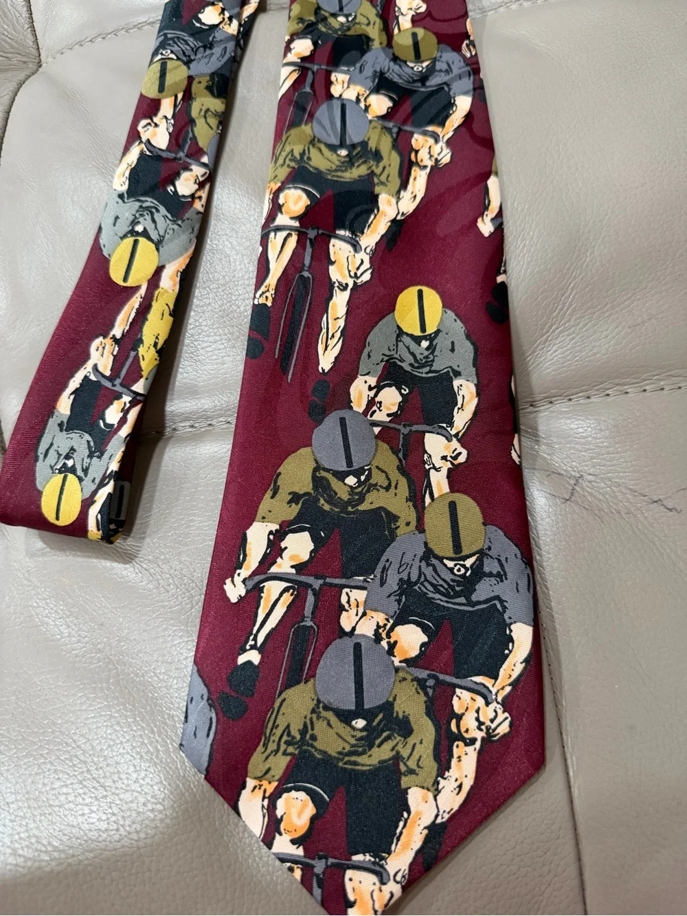 Alberto Perrucci Imported Italian Silk Cycling Novelty Tie  USA Cyclist Print